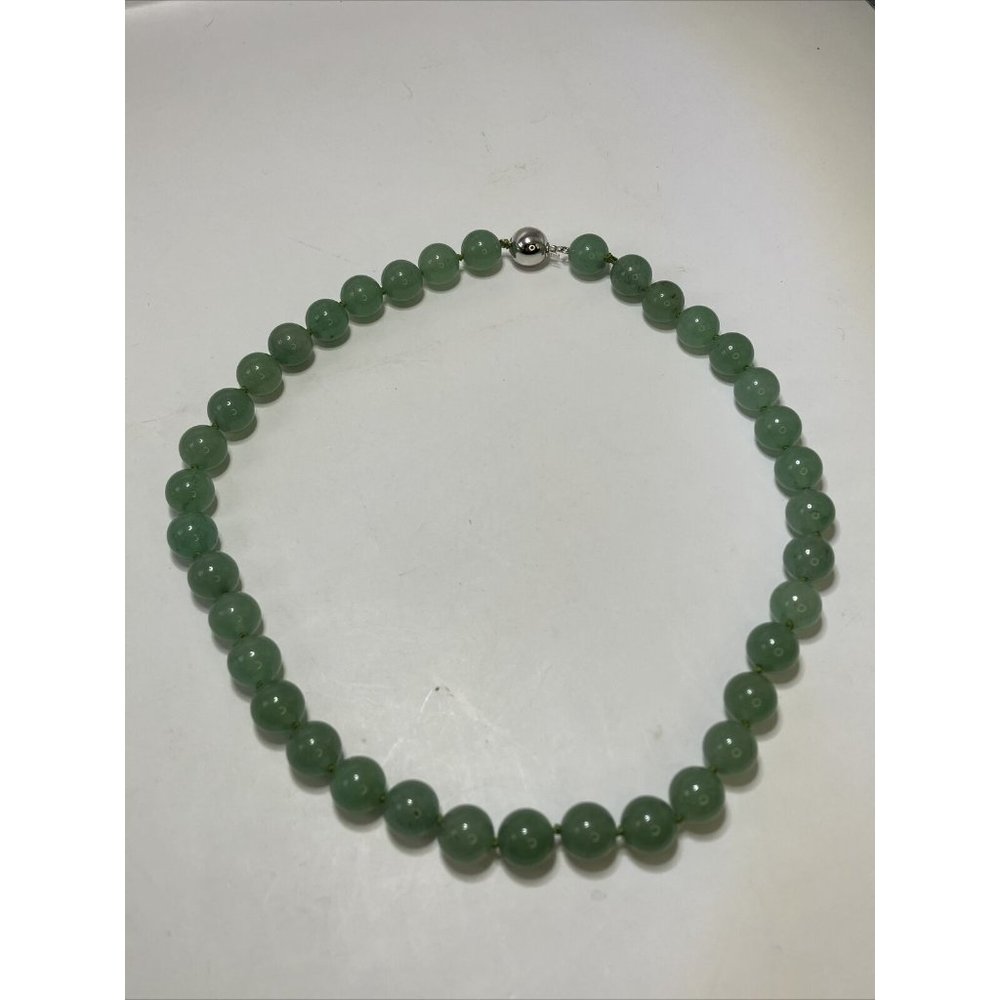 Stunning Sterling Silver And Jade Beaded Hand-knotted Necklace